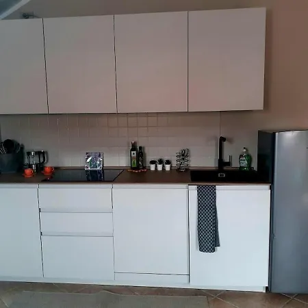 Idyllische Dachwohnung Am Hafen Von Porto Maurizio 公寓 *