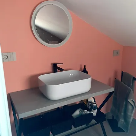 公寓 Idyllische Dachwohnung Am Hafen Von Porto Maurizio
